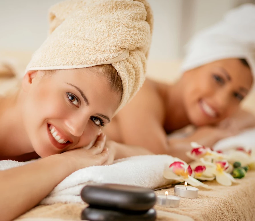 Mädelsabend oder Familienbanden Thai Massage
