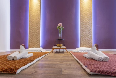 Rücken Nacken Massage 